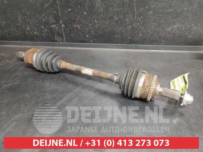 Kia Picanto Aandrijfas links-voor O744986