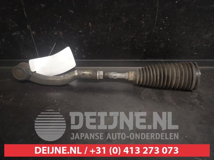Toyota Auris Spoorstang links O745049