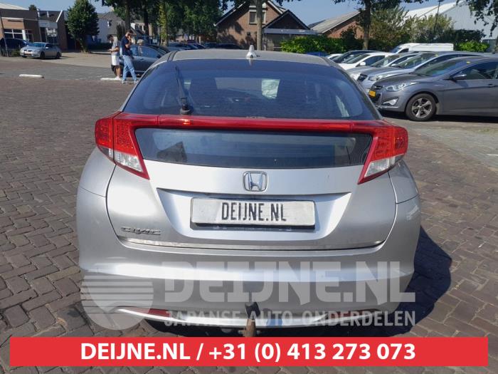 Honda Civic Achterbumper O745081