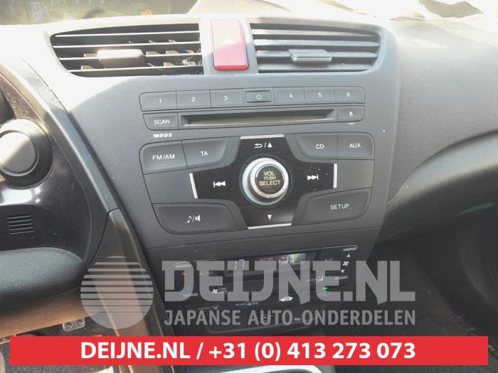 Honda Civic Radio O745090