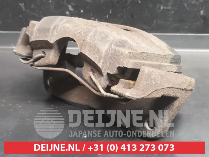 Toyota Yaris Front brake calliper, right O745165