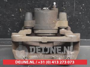 Toyota Yaris Front brake calliper, right O745165 photo 3