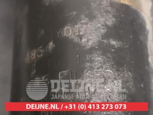 Toyota Yaris Front shock absorber rod, right O745169 photo 3