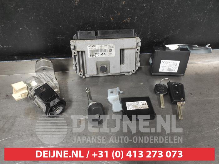 Toyota Aygo Schlossset Zylinder (komplett) O745199
