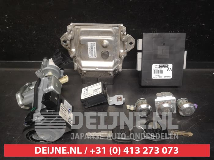 Suzuki Alto Kontaktslot+Sleutel O745214
