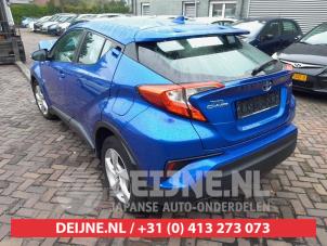 Toyota C-HR Tailgate O745241 photo 3