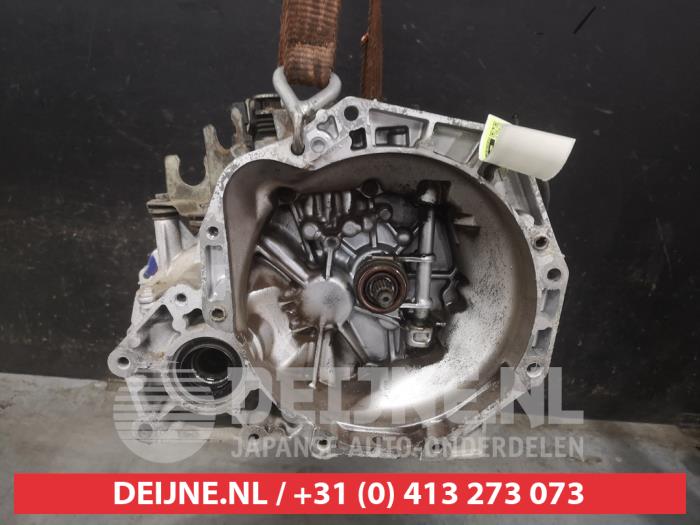 Suzuki Swift Versnellingsbak O745284