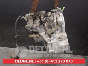 Suzuki Swift Gearbox O745284 photo 2