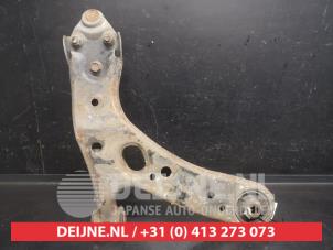 Toyota Auris Querlenker unten links vorne O745290 foto 2
