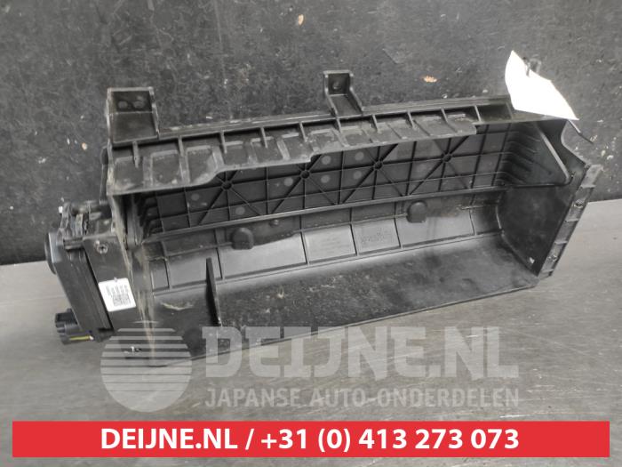Hyundai Kona Air funnel O745318