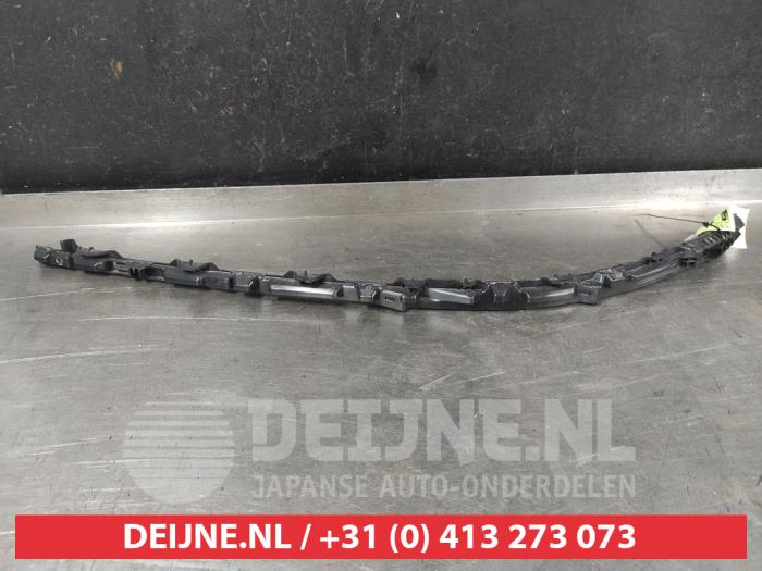 Hyundai Kona Headlight bracket O745348