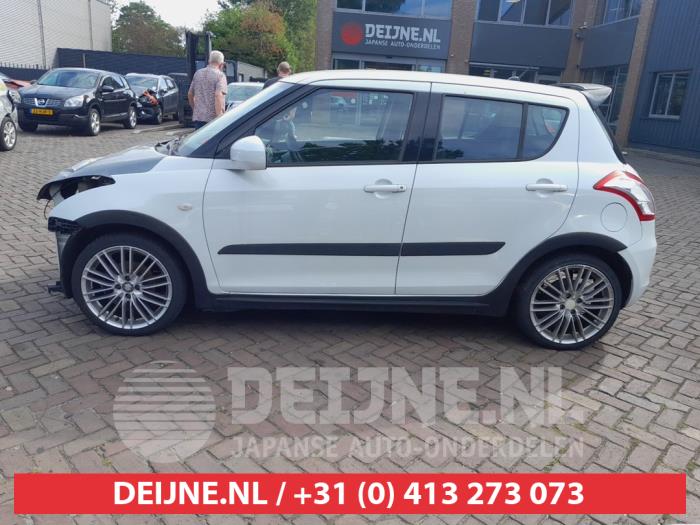 Suzuki Swift Dreieckfenster links hinten O745406
