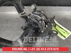 Hyundai Kona Additional water pump O745440 photo 2