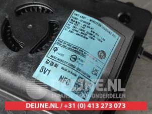 Kia EV3 Draadloze oplader O745524 foto 2