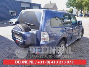 Mitsubishi Pajero Rear bumper O745587 photo 3