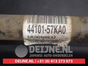 Suzuki Swift Aandrijfas rechts-voor O745609 foto 3
