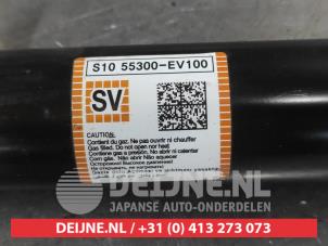 Kia EV3 Rear shock absorber, right O745690 photo 2