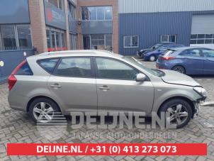 Kia Ceed Front wing, right O745752 photo 2