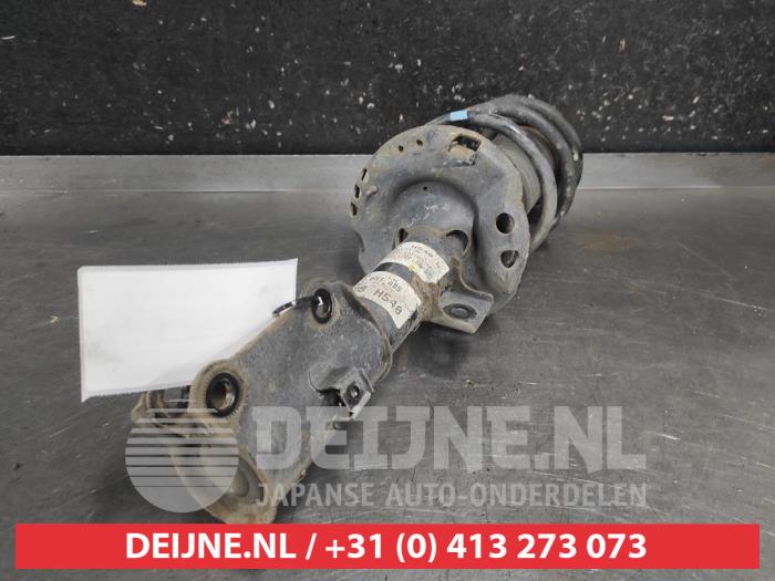 Kia Stonic Stoßdämpferstrebe links vorne O745769