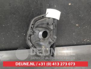 Kia Stonic Stoßstangenrost O745785 foto 2