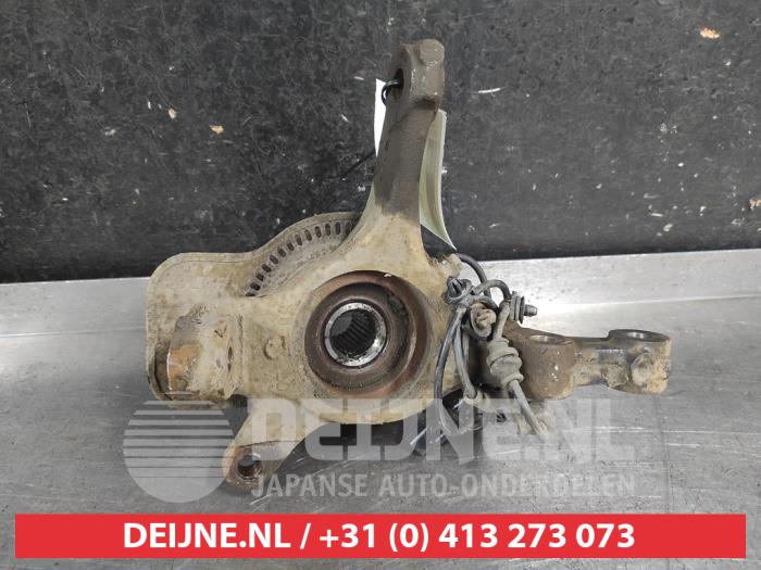 Suzuki Swift Achsschenkel links vorne O745810