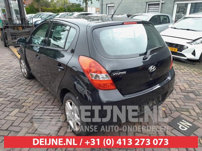 Hyundai I20 Stoßstange hinten O745833