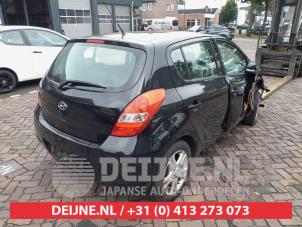 Hyundai I20 Rear bumper O745833 photo 3
