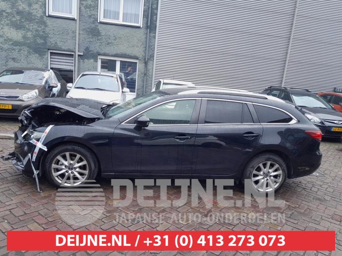Mazda 6 Tür 4-türig links vorne O745954