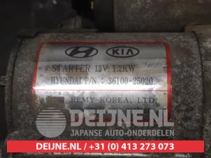 Kia Carens Startmotor O745992 foto 3