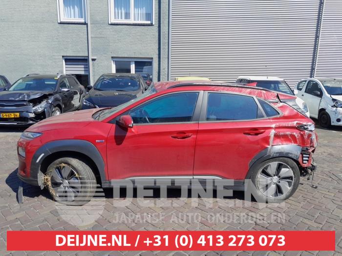 Hyundai Kona Portierruit 4Deurs links-achter O746073