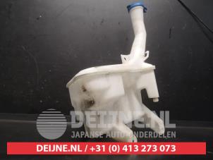 Toyota Yaris Ruitensproeierpomp voor O746168 foto 3