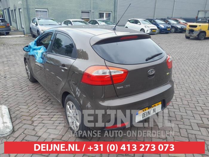 Kia Rio Stoßstange hinten O746190