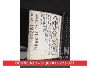 Toyota Corolla Verso Sicherheitsgurt links hinten O746222 foto 3