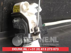Kia Rio Front door lock mechanism 4-door, right O746328 photo 2