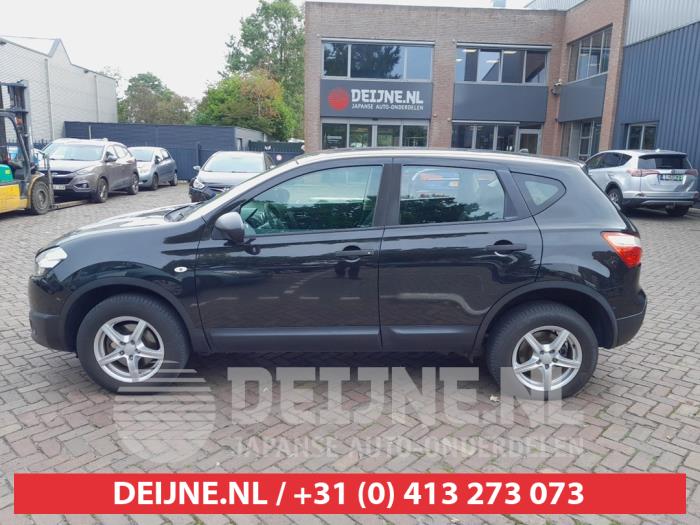Nissan Qashqai Portier 4Deurs links-achter O746375