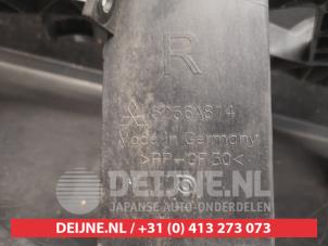Mitsubishi Colt Scheinwerferrahmen rechts O746285 foto 3