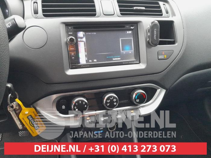 Kia Rio Heater control panel O746333