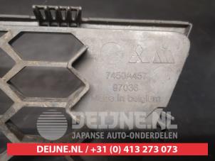 Mitsubishi Colt Grill O746283 foto 3