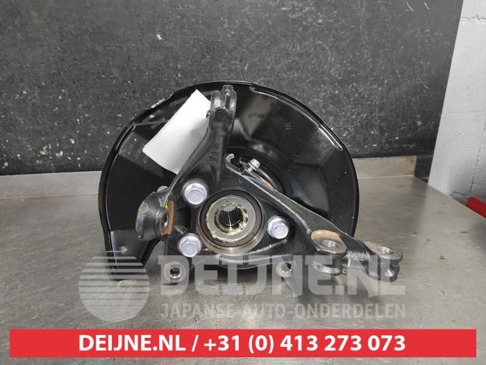 Toyota Yaris Cross Achsschenkel links vorne O746484