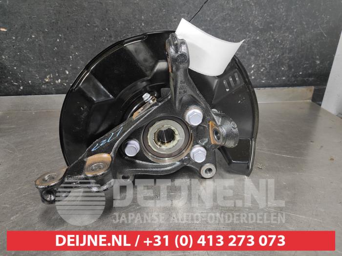 Toyota Yaris Cross Achsschenkel rechts vorne O746485