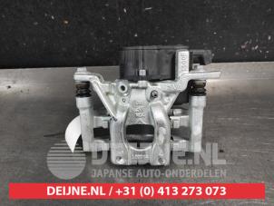 Toyota Yaris Cross Rear brake calliper, left O746493 photo 3