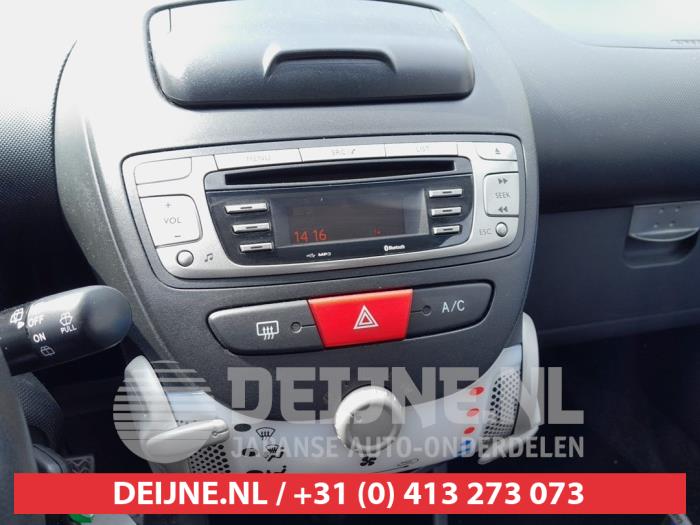 Toyota Aygo Heater control panel O746636