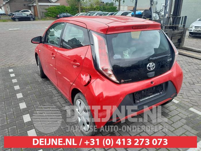 Toyota Aygo Achterlicht links O746729