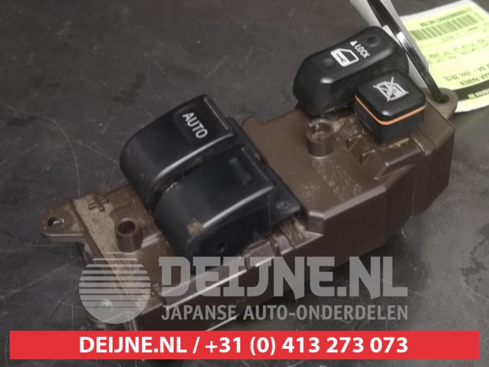 Toyota Hilux Kombischalter Fenster O746768