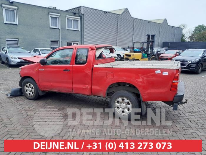 Toyota Hilux Türscheibe 2-türig links O746770
