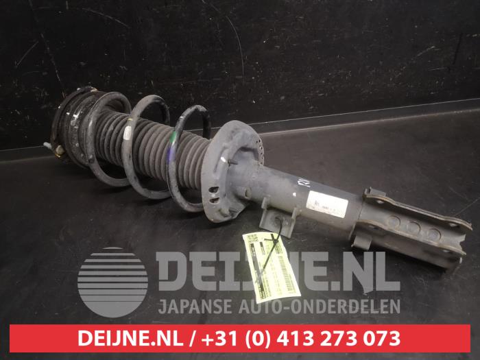 Hyundai Bayon Stoßdämpferstrebe rechts vorne O746931