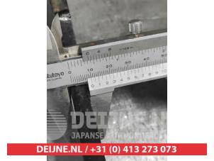 Mitsubishi Eclipse Cross Draagarm links-achter O747000 foto 2