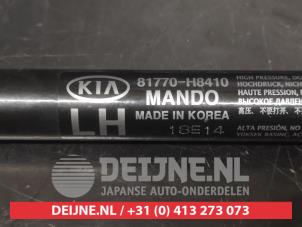 Kia Stonic Gasdämpfer links hinten O746926 foto 3