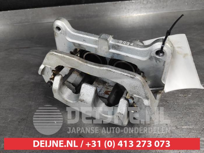 Mitsubishi Eclipse Cross Bremszange rechts vorne O746944