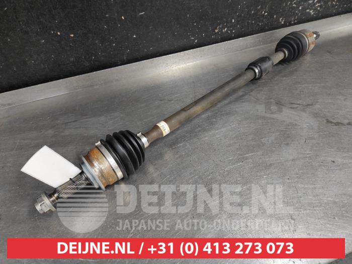 Mitsubishi Eclipse Cross Aandrijfas rechts-voor O746940